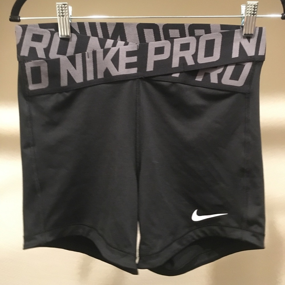 NIKE Pro Dri-Fit Spandex